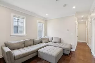 1048 Saratoga St, Boston, MA 02128 - Photo 8