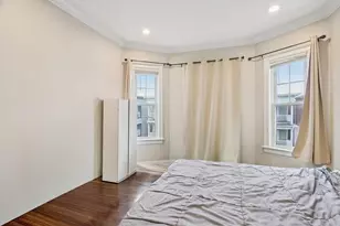 1048 Saratoga St, Boston, MA 02128 - Photo 10