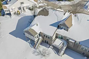 29 Spyglass Landing Dr, Marshfield, MA 02050 - Photo 32