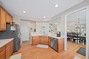 29 Spyglass Landing Dr, Marshfield, MA 02050 - Photo 6