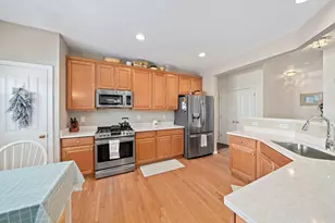 29 Spyglass Landing Dr, Marshfield, MA 02050 - Photo 4