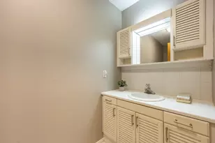 9 Independence Dr, Foxboro, MA 02035 - Photo 12