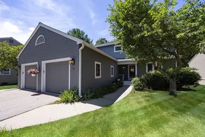9 Independence Drive #9, Foxboro, MA 02035 - Photo 2