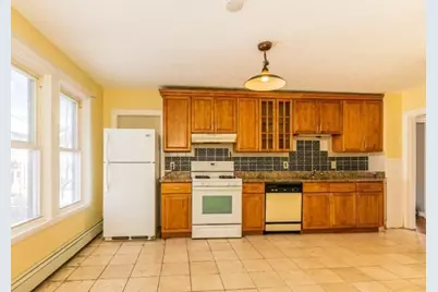 7 High Street Place #2, Brookline, MA 02445 - Photo 2