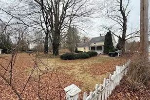 8 Maple St, Upton, MA 01568 - Photo 6