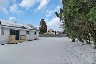 11 Hawthorne Dr, Seekonk, MA 02771 - Photo 26