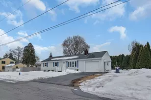 11 Hawthorne Dr, Seekonk, MA 02771 - Photo 28