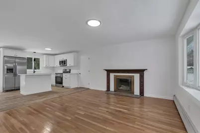 11 Hawthorne Dr, Seekonk, MA 02771 - Photo 8