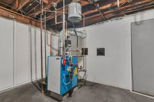 11 Hawthorne Dr, Seekonk, MA 02771 - Photo 22