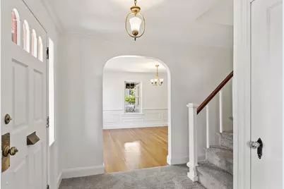 256 Massasoit Rd, Worcester, MA 01604 - Photo 12