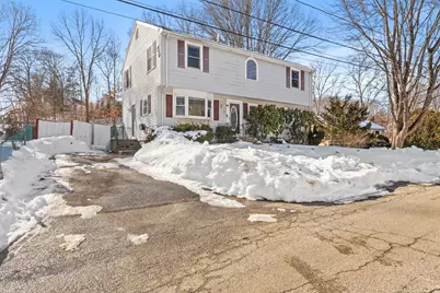 5 Endicott St, Weymouth, MA 02189 - Photo 1