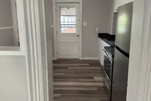 134 Pearl St, Somerville, MA 02145 - Photo 2