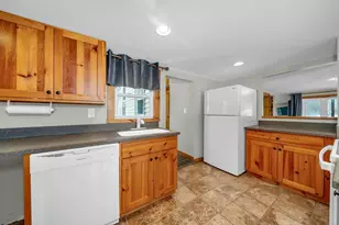 27 Tyng Rd, Tyngsborough, MA 01879 - Photo 2