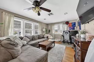 27 Meadow Ln, Acushnet, MA 02743 - Photo 12