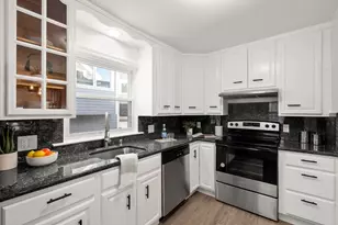 6 Watson St, Cambridge, MA 02139 - Photo 16