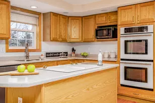 326 Mathews St, Gardner, MA 01440 - Photo 6