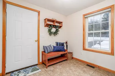 326 Mathews Street, Gardner, MA 01440 - Photo 2