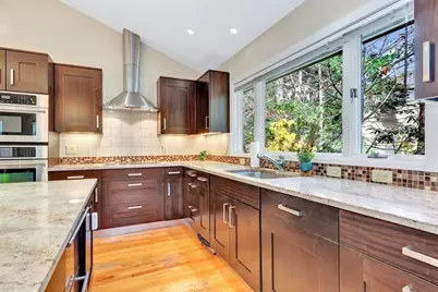 7 Field Rd, Lexington, MA 02421 - Photo 4