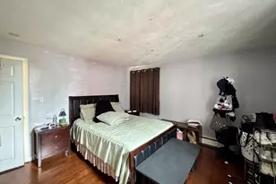 33 Cary Ave, Chelsea, MA 02150 - Photo 8