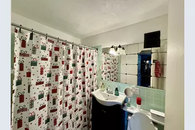 33 Cary Ave #11, Chelsea, MA 02150 - Photo 12