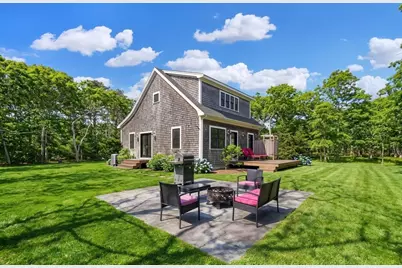 114 Meetinghouse Way, Edgartown, MA 02539 - Photo 24