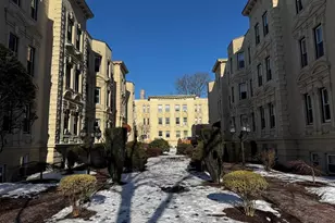 1870 Beacon St, Boston, MA 02135 - Photo 8