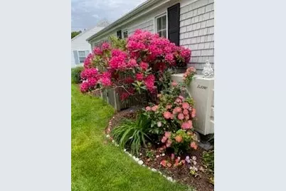 21 Brae Burn Ln, Yarmouth, MA 02664 - Photo 4