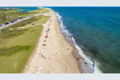 114 Meetinghouse Way, Edgartown, MA 02557 - Photo 4