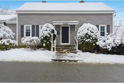136 Bedford Rd, Woburn, MA 01801 - Photo 2
