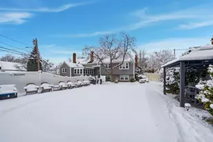 136 Bedford Rd, Woburn, MA 01801 - Photo 32