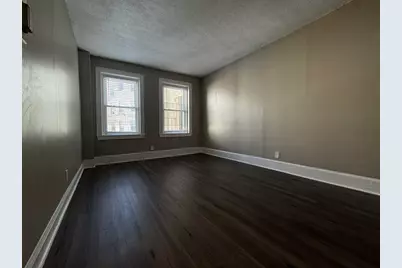 1870 Beacon St. #5-1, Boston, MA 02135 - Photo 4