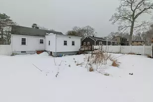 28 Linda St, Abington, MA 02351 - Photo 26