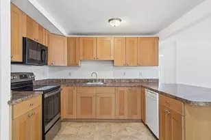 28 Linda St, Abington, MA 02351 - Photo 6