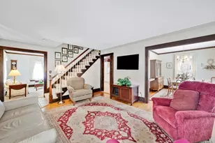 46 Eckington St, Springfield, MA 01108 - Photo 8