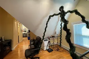 5 Irving St, Somerville, MA 02144 - Photo 22