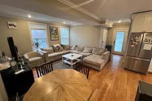 183 River St, Cambridge, MA 02139 - Photo 2