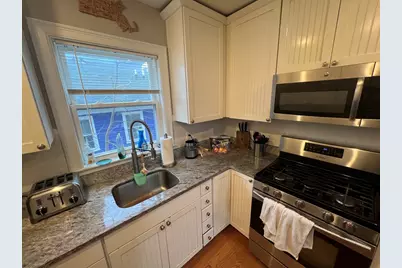 183 River St #2, Cambridge, MA 02139 - Photo 4