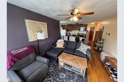 217 Holland St #2B, Somerville, MA 02144 - Photo 2