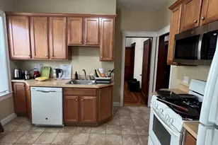 223 Holland St, Somerville, MA 02144 - Photo 4