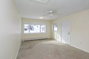 38 Applewood Dr, Chicopee, MA 01022 - Photo 6