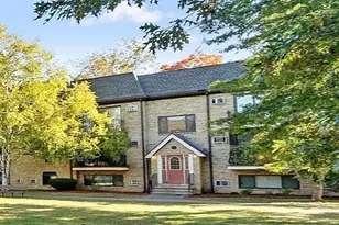 295 Pawtucket Blvd, Lowell, MA 01854 - Photo 2