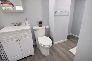 109 Oak St, Clinton, MA 01510 - Photo 8