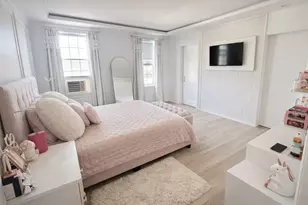 109 Oak St, Clinton, MA 01510 - Photo 4