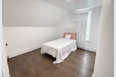 109 Oak St, Clinton, MA 01510 - Photo 12