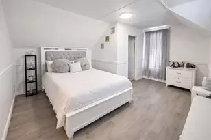 109 Oak St, Clinton, MA 01510 - Photo 6