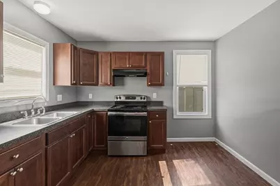 63 Brow St, Fall River, MA 02721 - Photo 6