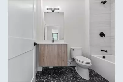 747 Cambridge St #2, Cambridge, MA 02141 - Photo 20