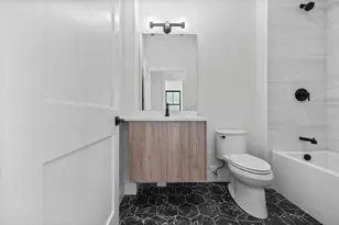 747 Cambridge St, Cambridge, MA 02141 - Photo 20