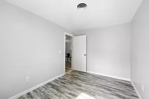 73 Timber Ln, Springfield, MA 01119 - Photo 16