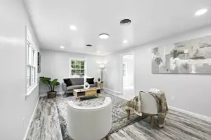 73 Timber Ln, Springfield, MA 01119 - Photo 10